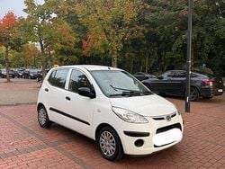 Weiß Gebraucht 2009 Hyundai i10 Kleinwagen | 2.600 € (Fairer Preis)