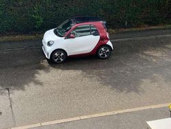 Rot Gebraucht 2023 Smart ForTwo Electric Drive Passion Coupé | 14.000 € (Etwas zu teuer)