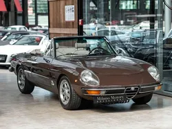 Braun Gebraucht 1980 Alfa Romeo Spider Veloce Cabrio | 29.990 €
