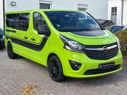 Grün Gebraucht 2015 Opel Vivaro Van | 9.900 €