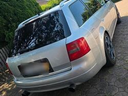 Silber Gebraucht 2000 Audi A6 Kombi | 3.500 € (Etwas zu teuer)