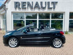 Schwarz Gebraucht 2011 Peugeot 207 CC Roland Garros Cabrio | 3.799 € (Guter Preis)