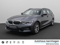 Mineralgraub39 Gebraucht 2022 BMW 320 Sport Line Kombi | 30.499 € (Guter Preis)