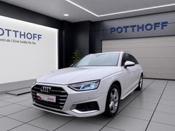 Weiss Gebraucht 2023 Audi A4 Advanced Kombi | 22.750 € (Guter Preis)