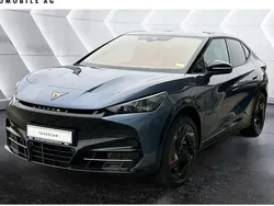 Blau Neu 2025 Cupra Tavascan VZ SUV | 56.670 € (Etwas zu teuer)