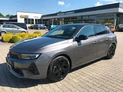 Grau Gebraucht 2024 Opel Astra GS Line Limousine | 27.490 € (Guter Preis)