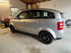 Silber Gebraucht 2001 Audi A2 Comfort Kleinwagen | 3.500 € (Guter Preis)