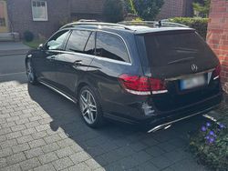 Schwarz Gebraucht 2014 Mercedes E400 AMG Kombi | 16.999 €