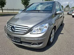 Grau Gebraucht 2005 Mercedes B200 Van / Kleinbus | 3.900 € (Fairer Preis)
