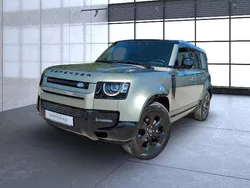 Pangea green Gebraucht 2024 Land Rover Defender SE Dynamic SUV | 78.800 € (Etwas zu teuer)