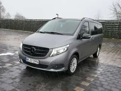 Silber Gebraucht 2018 Mercedes V250 Avantgarde Edition Van / Kleinbus | 42.000 € (Superpreis)