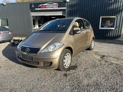 Gold Gebraucht 2005 Mercedes A150 Limousine | 3.799 € (Fairer Preis)