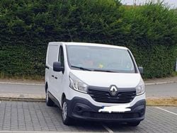 Weiß Gebraucht 2015 Renault Trafic Van | 8.950 € (Guter Preis)