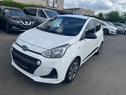 Weiß Gebraucht 2017 Hyundai i10 Passion Plus Kleinwagen | 8.499 € (Fairer Preis)