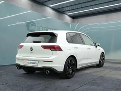 Weiß Gebraucht 2024 VW Golf VIII GTI Kleinwagen | 30.999 € (Superpreis)