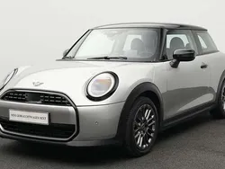 Grau Gebraucht 2024 Mini Cooper Kleinwagen | 24.708 € (Superpreis)