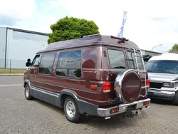 Rot Gebraucht 1995 Chevrolet Starcraft Van | 34.900 €
