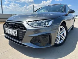 Grau Gebraucht 2022 Audi A4 S-Line Limousine | 25.990 € (Fairer Preis)