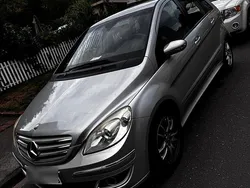 Grau Gebraucht 2008 Mercedes B200 Van / Kleinbus | 2.200 € (Etwas zu teuer)