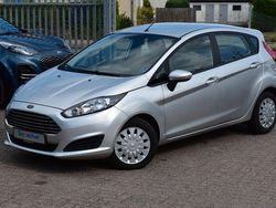 Silber Gebraucht 2015 Ford Fiesta Trend Kleinwagen | 3.690 € (Guter Preis)