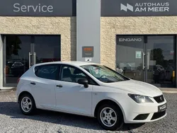 Weiß Gebraucht 2013 Seat Ibiza Reference Limousine | 5.499 € (Fairer Preis)