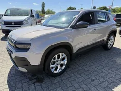 Stone grey (metallic) Gebraucht 2024 Jeep Avenger Altitude SUV | 20.990 €