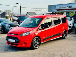 Rot Gebraucht 2016 Ford Tourneo Trend Van / Kleinbus | 10.950 € (Guter Preis)