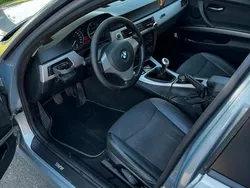 Silber Gebraucht 2005 BMW 320 Limousine | 2.800 € (Fairer Preis)