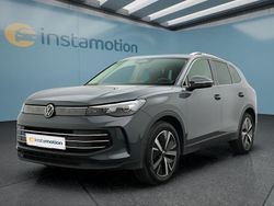 Grau Gebraucht 2024 VW Tiguan SUV | 40.849 € (Teuer)