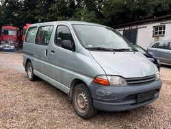 Gebraucht 1997 Toyota HiAce Van | 3.750 €