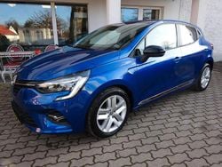 Blau Gebraucht 2021 Renault Clio V Kleinwagen | 14.590 € (Guter Preis)