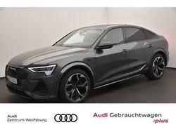 Grau daytonagrau perleffekt metallic Gebraucht 2022 Audi e-tron Ambiente SUV | 55.690 €