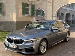 Grau Gebraucht 2018 BMW M550 Shadowline Limousine | 30.900 € (Guter Preis)