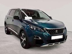 Grün Gebraucht 2018 Peugeot 5008 Allure Van / Kleinbus | 23.000 € (Superpreis)