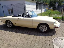 Avorio Gebraucht 1969 Alfa Romeo Spider Cabrio | 64.999 €