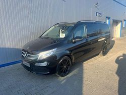 Obsidianschwarz metallic mb 91 Gebraucht 2021 Mercedes V250 Van / Kleinbus | 37.999 € (Etwas zu teuer)