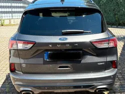 Grau Gebraucht 2022 Ford Kuga ST-Line SUV | 26.250 € (Fairer Preis)