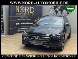 Schwarz Gebraucht 2021 Mercedes E300 Avantgarde Limousine | 29.400 € (Guter Preis)