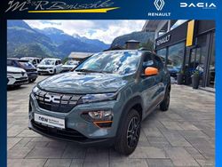 Olivegrünmetallic Gebraucht 2022 Dacia Spring Essentiel Kleinwagen | 11.850 € (Etwas zu teuer)