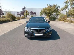 Schwarz Gebraucht 2010 Mercedes E350 Avantgarde Limousine | 10.499 € (Fairer Preis)