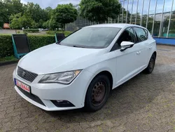 Weiß Gebraucht 2013 Seat Leon Style Limousine | 5.750 € (Superpreis)