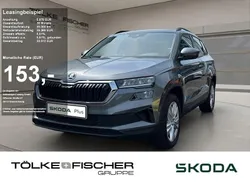 Grau Gebraucht 2024 Skoda Karoq Selection SUV | 29.379 € (Fairer Preis)