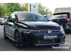Schwarz Gebraucht 2024 VW Golf VIII Style Limousine | 29.990 € (Fairer Preis)