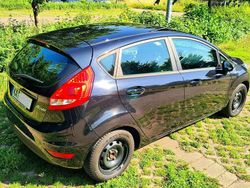 Schwarz Gebraucht 2012 Ford Fiesta Trend Kleinwagen | 6.200 € (Etwas zu teuer)