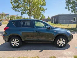 Grün Gebraucht 2006 Toyota RAV4 SUV | 5.200 € (Etwas zu teuer)