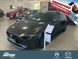 Grau Neu 2025 Mazda 3 Limousine | 30.990 € (Etwas zu teuer)