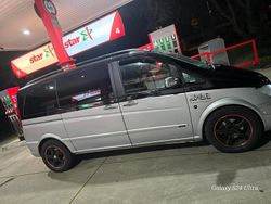 Silber Gebraucht 2006 Mercedes Viano Van / Kleinbus | 4.200 €