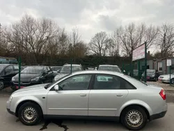 Silber Gebraucht 2002 Audi A4 Limousine | 1.400 € (Guter Preis)