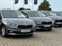 Graphite grau metallic Gebraucht 2023 Skoda Fabia Style Kleinwagen | 18.900 € (Fairer Preis)