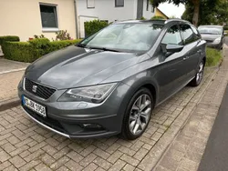 Grau Gebraucht 2016 Seat Leon X-Perience 4Drive Kombi | 14.990 € (Fairer Preis)